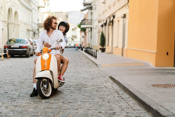 Estimez la valeur de votre scooter en 3 étapes simples